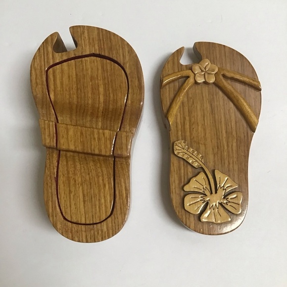 Flip Flop Wood Puzzle Box Secret Jewelry Box Polished Velvet Lined Hawaii Floral - Picture 9 of 16